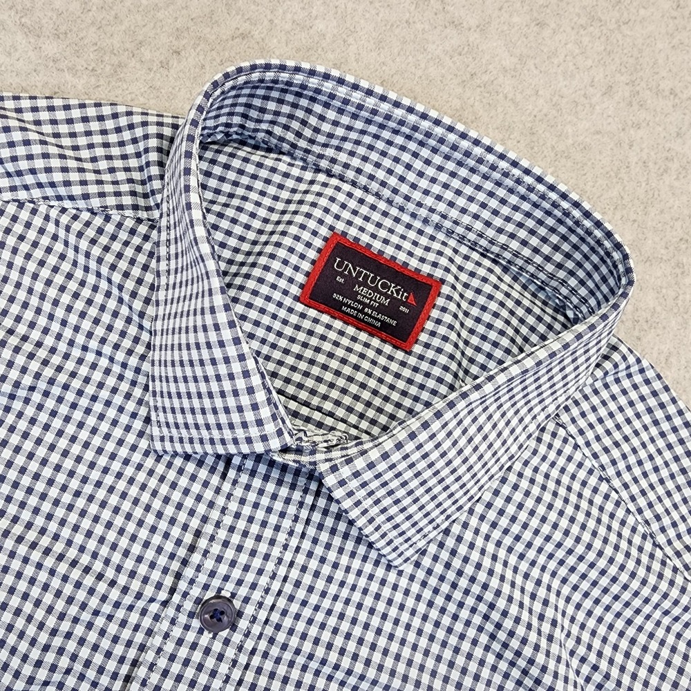 UNTUCKit Mens M Short Sleeve Button Shirt Slim Fit Gingham Check Nylon